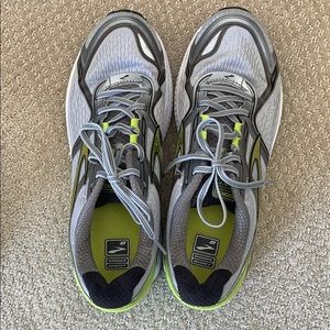 Brooks Ghost running shoes.